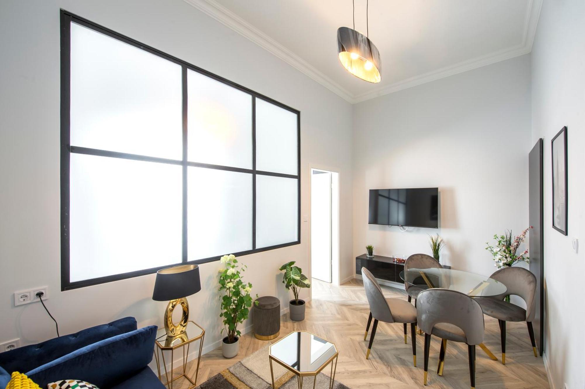 Central Exclusive Apartments บูดาเปสต์ ภายนอก รูปภาพ